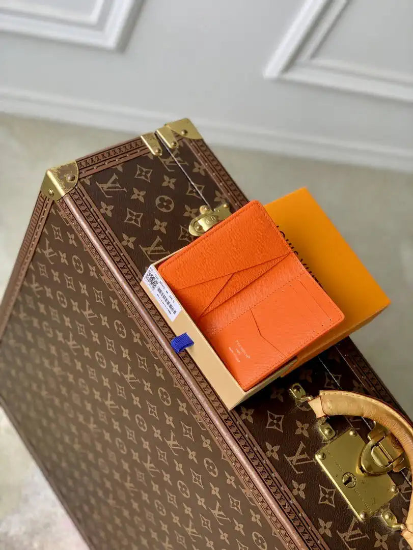 Louis Vuitton LV M14883 Pocket Organizer LW10013