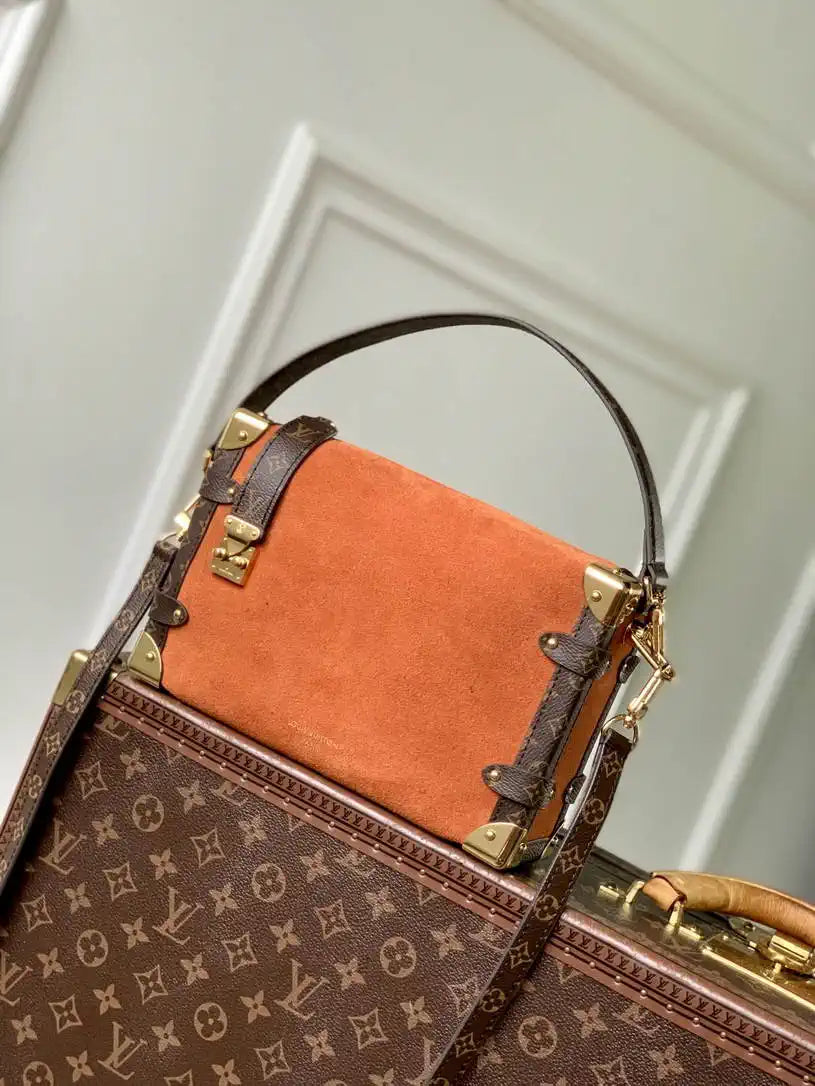 Louis Vuitton LV M15072 Side Trunk MM Bag Tan