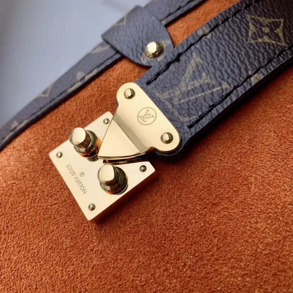 Louis Vuitton LV M15072 Side Trunk MM Bag Tan