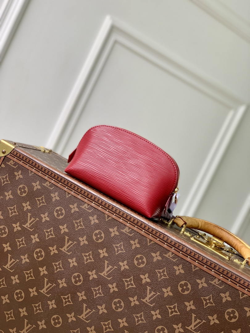 Louis Vuitton LV M15198 Cosmetic Pouch PM wine Red