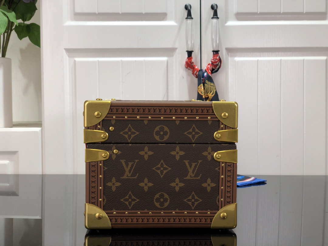 Louis Vuitton LV M20209 Coffret Accessoires Monogram Pink - Default Title - View 2