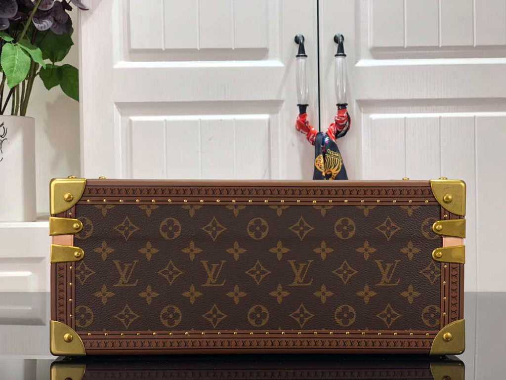 Louis Vuitton LV M20209 Coffret Accessoires Monogram Red