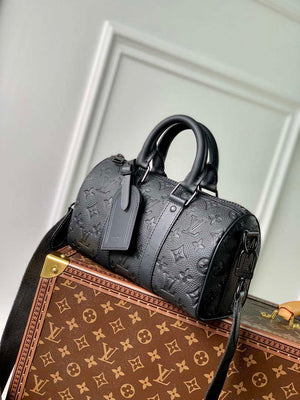 Louis Vuitton LV M20900 Keepall Bandouliere 25 Taurillon Monogram Black - Default Title - View 3