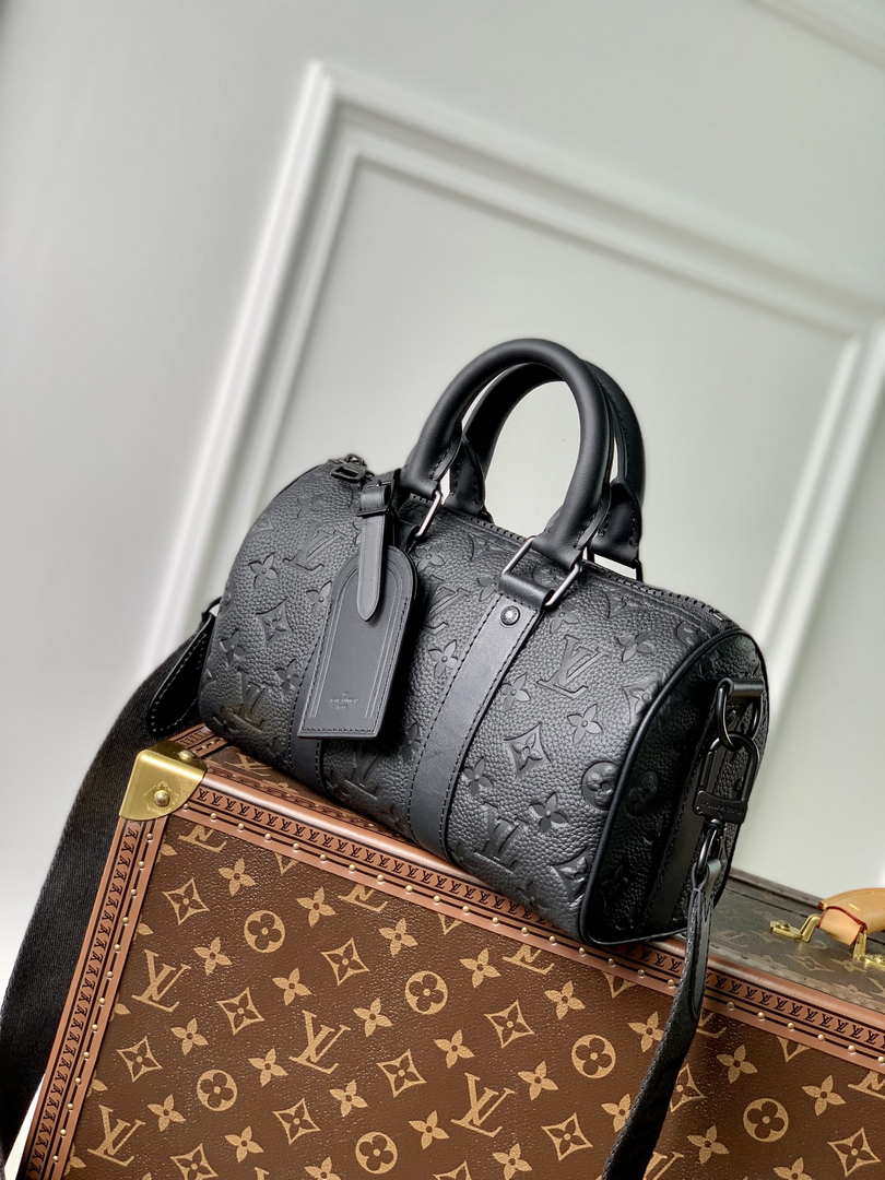 Louis Vuitton LV M20900 Keepall Bandouliere 25 Taurillon Monogram Black - Default Title - View 3