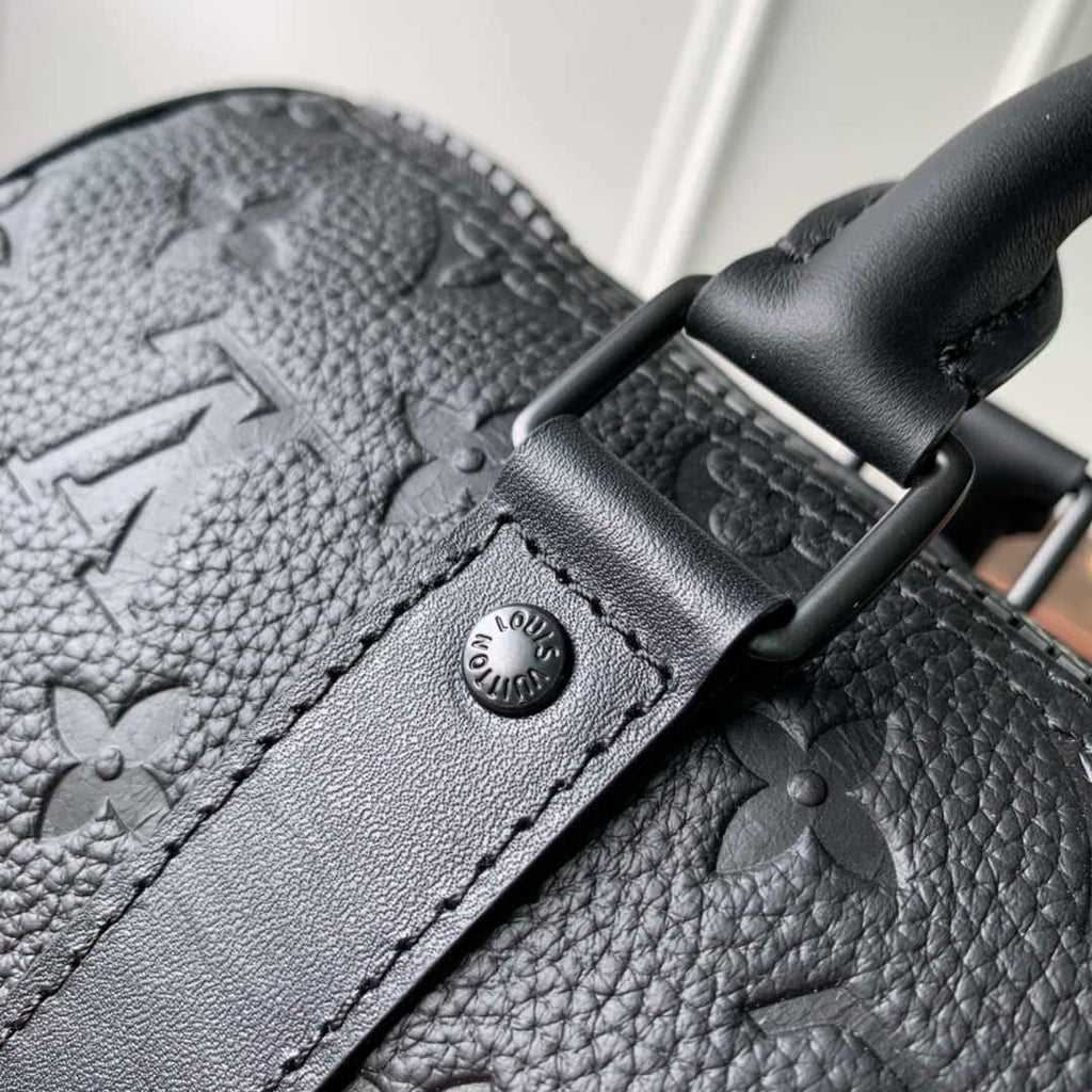 Louis Vuitton LV M20900 Keepall Bandouliere 25 Taurillon Monogram Black