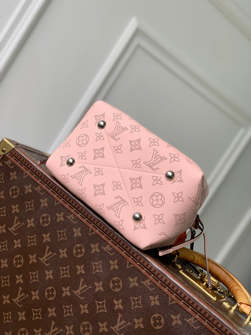 Louis Vuitton LV M23195 Bella Mahina Bucket Bag Rose Jasmin