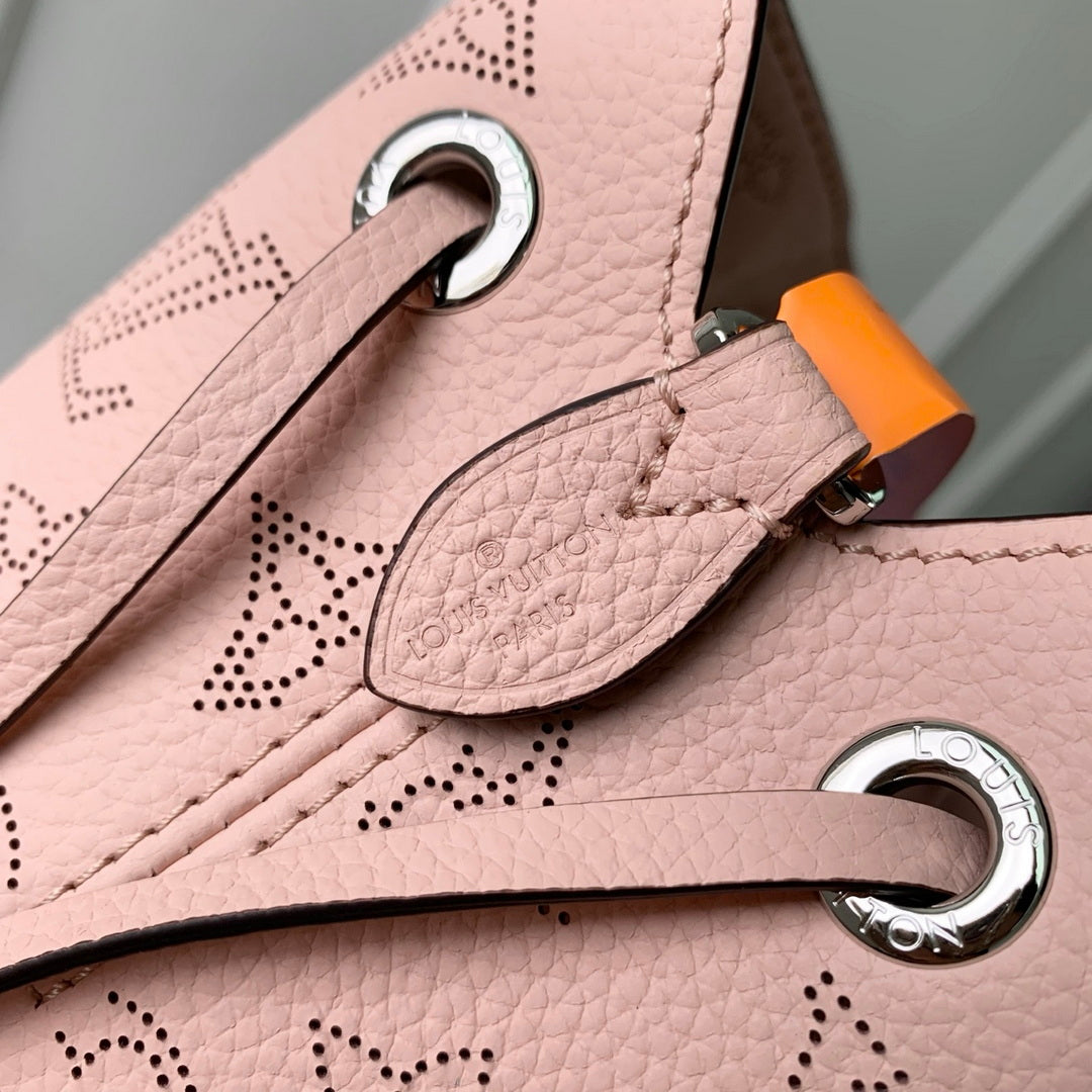Louis Vuitton LV M23195 Bella Mahina Bucket Bag Rose Jasmin - Default Title - View 8