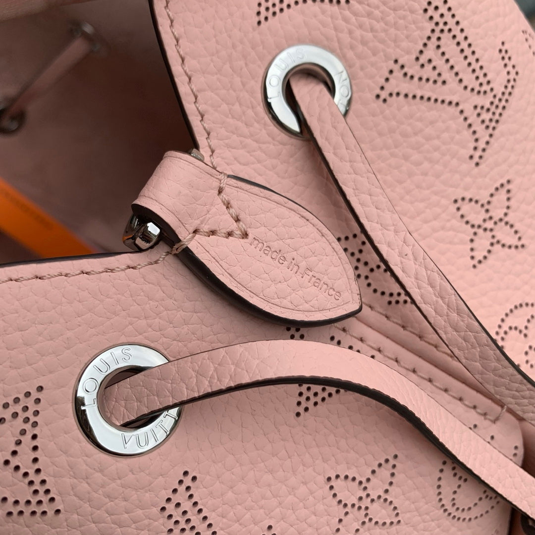 Louis Vuitton LV M23195 Bella Mahina Bucket Bag Rose Jasmin