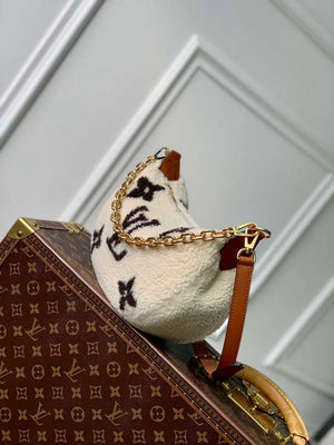 Louis Vuitton LV M23321 Over The Moon Bag Cream/Brown - Default Title - View 4