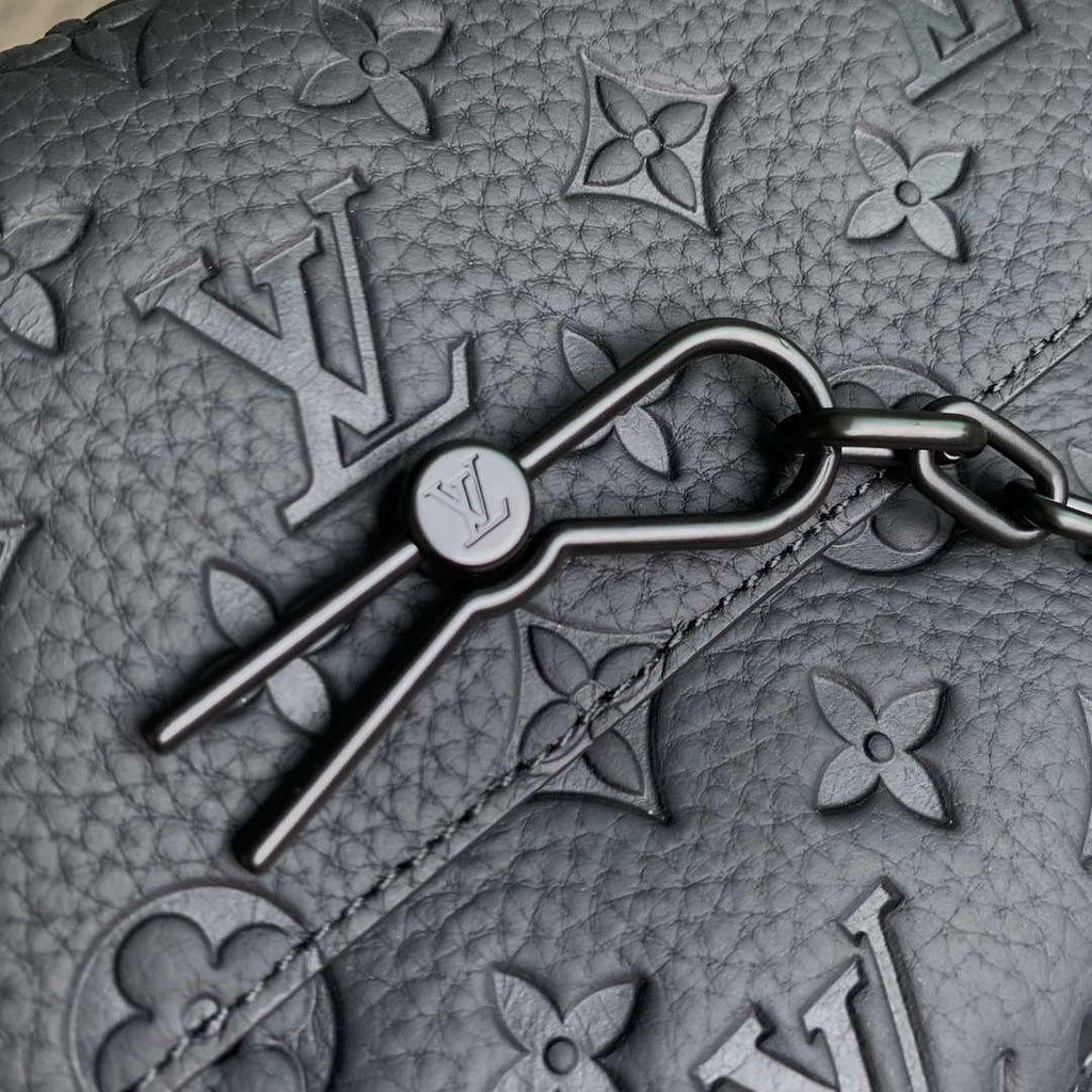 Louis Vuitton LV M23742 Steamer Messenger Monogram Taurillon Leather Black