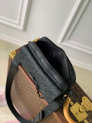 Louis Vuitton LV M23742 Steamer Messenger Monogram Taurillon Leather Black - Default Title - View 9