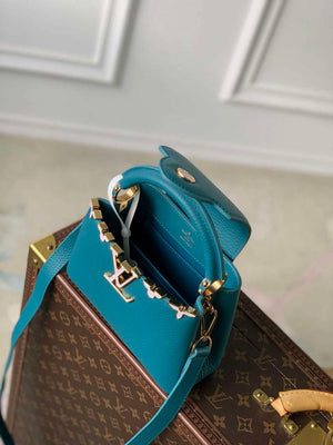 Louis Vuitton LV M23766 Capucines Mini Handbag Green - Default Title - View 5