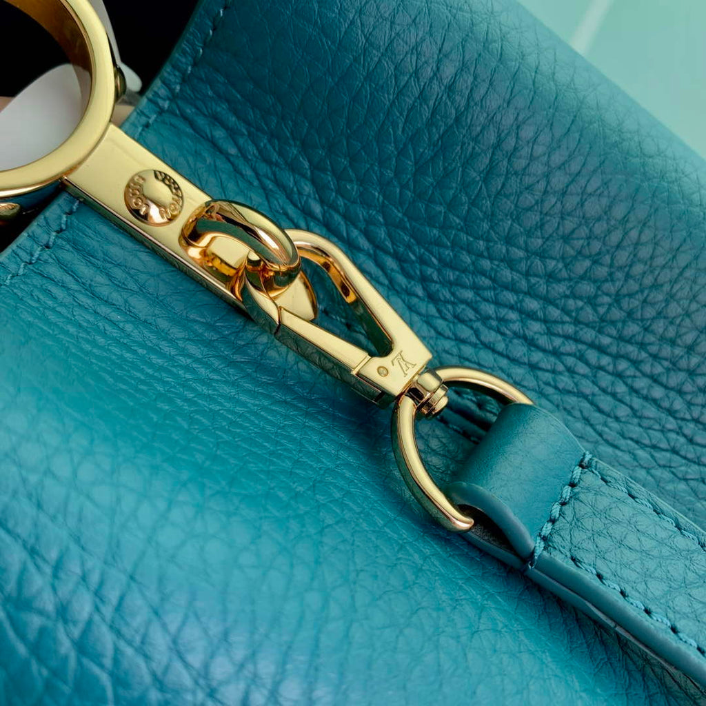 Louis Vuitton LV M23766 Capucines Mini Handbag Green