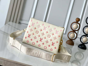 Louis Vuitton LV M25110 Coussin PM Handbag Puffy lambskin - Default Title - View 3