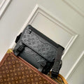 Louis Vuitton LV M25121 Messenger Voyager PM Black - Default Title - View 1