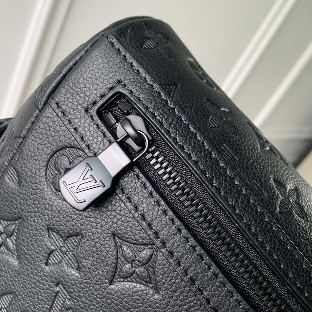 Louis Vuitton LV M25121 Messenger Voyager PM Monogram Shadow