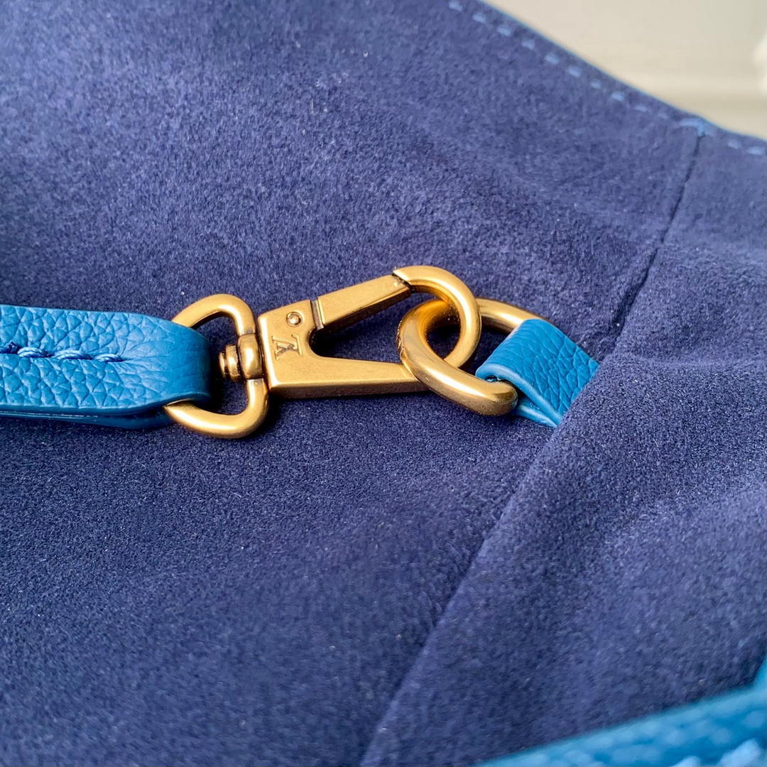 Louis Vuitton LV M25341 Low Key Cabas MM Bag Blue - Default Title - View 9