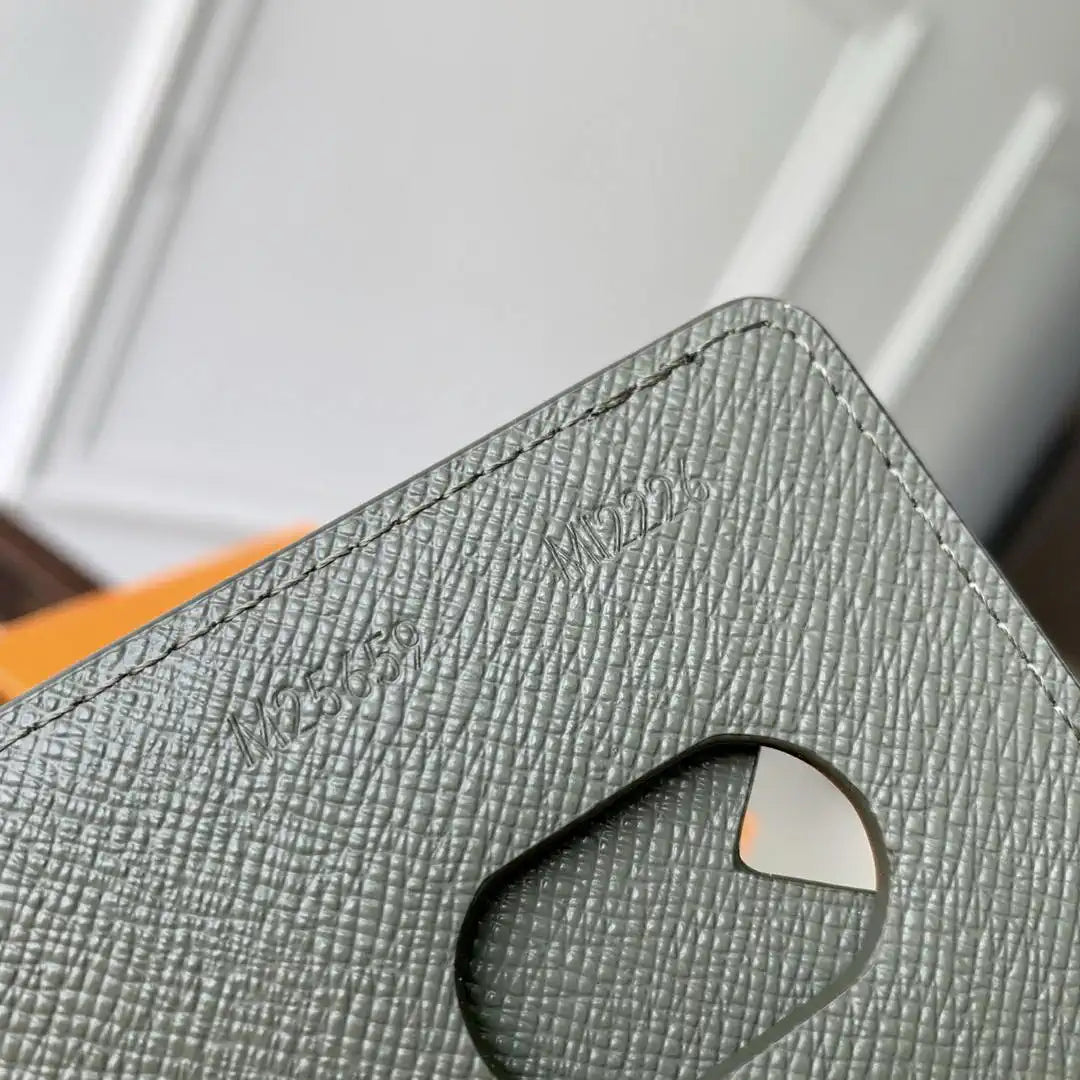 Louis Vuitton LV M25659 Magnetic Card Holder Borneo Green