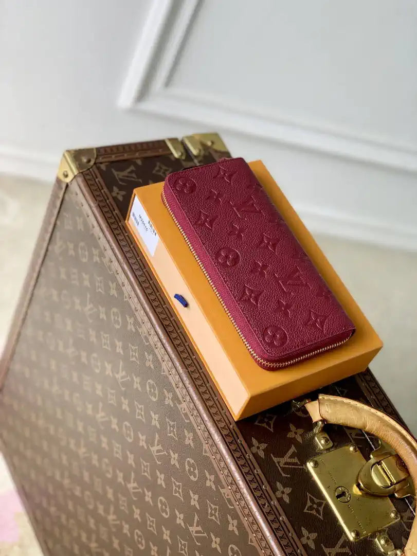 Louis Vuitton LV M25815 Cl¨¦mence Wallet Monogram Empreinte Leather Wine Red