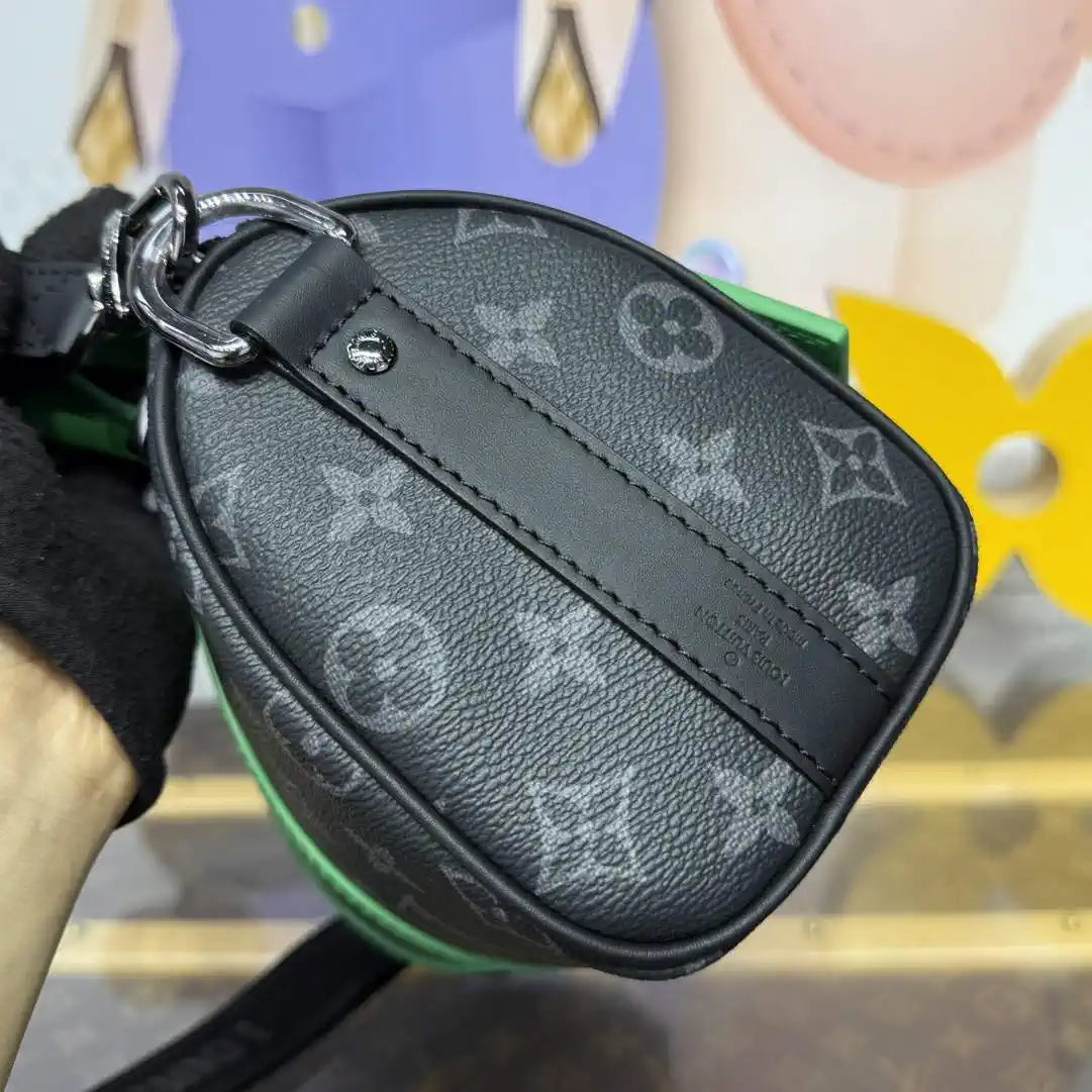 Louis Vuitton LV M25885 Keepall Bandouliere 25 Bag Monogram Eclipse Black