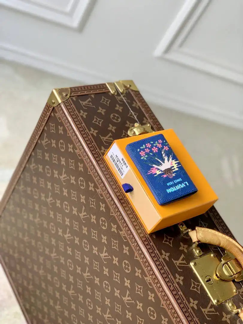 Louis Vuitton LV M25972 Pocket Organizer LW10011