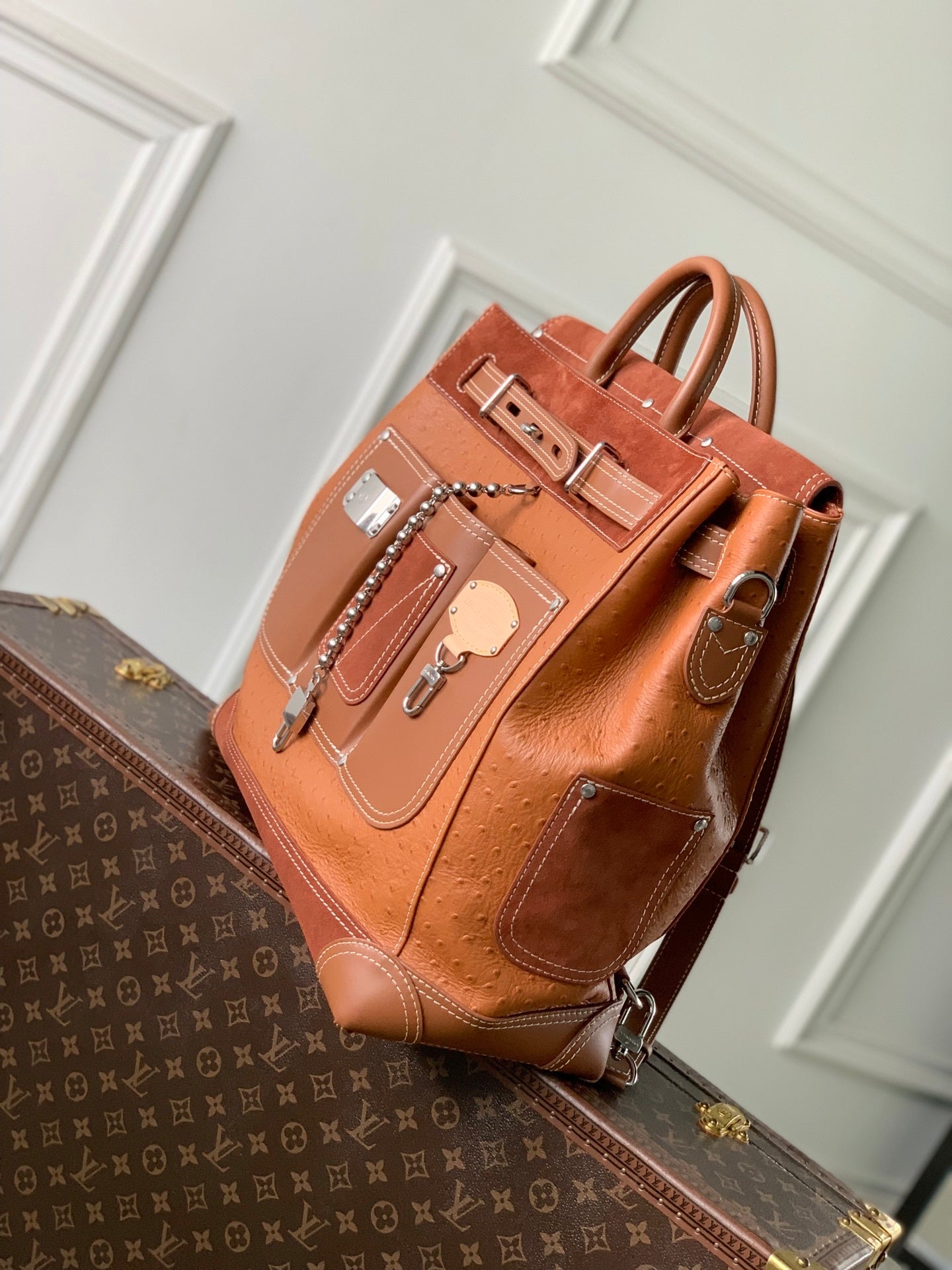 Louis Vuitton LV M26019 Steamer 40 Bag Ostrich pattern