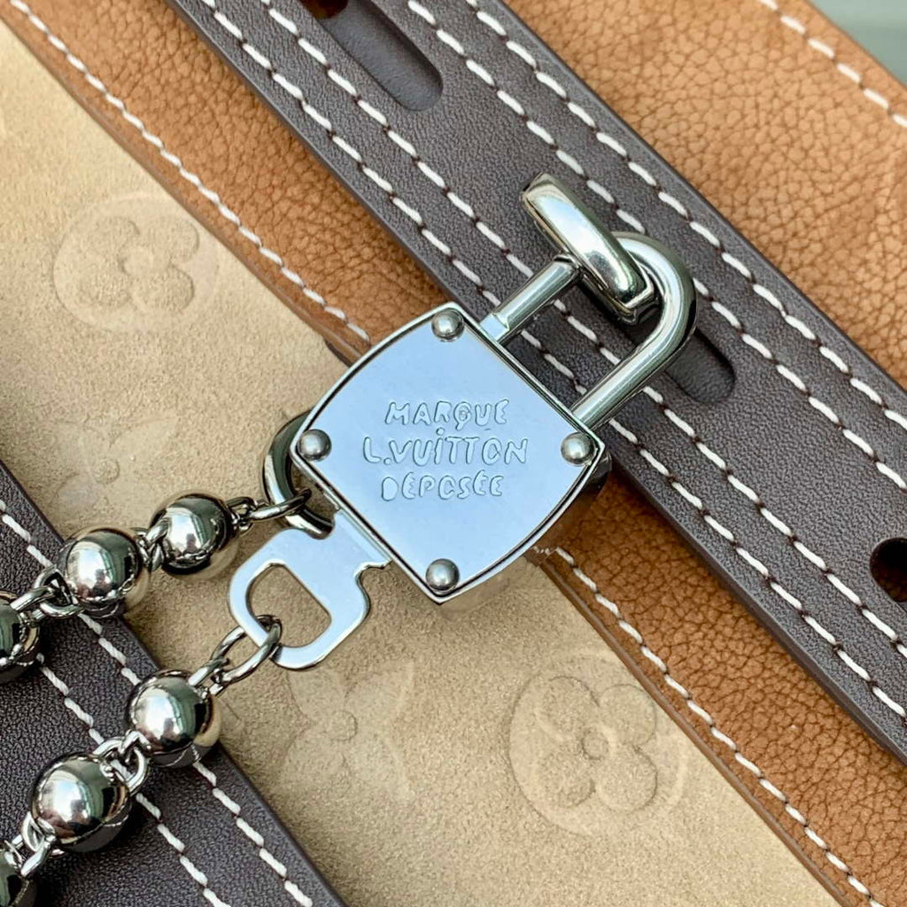 Louis Vuitton LV M26019 Steamer 40 Bag Tan