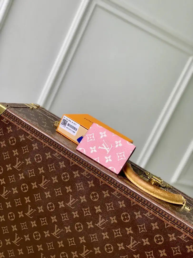 Louis Vuitton LV M26076 Pocket Organizer LW10005