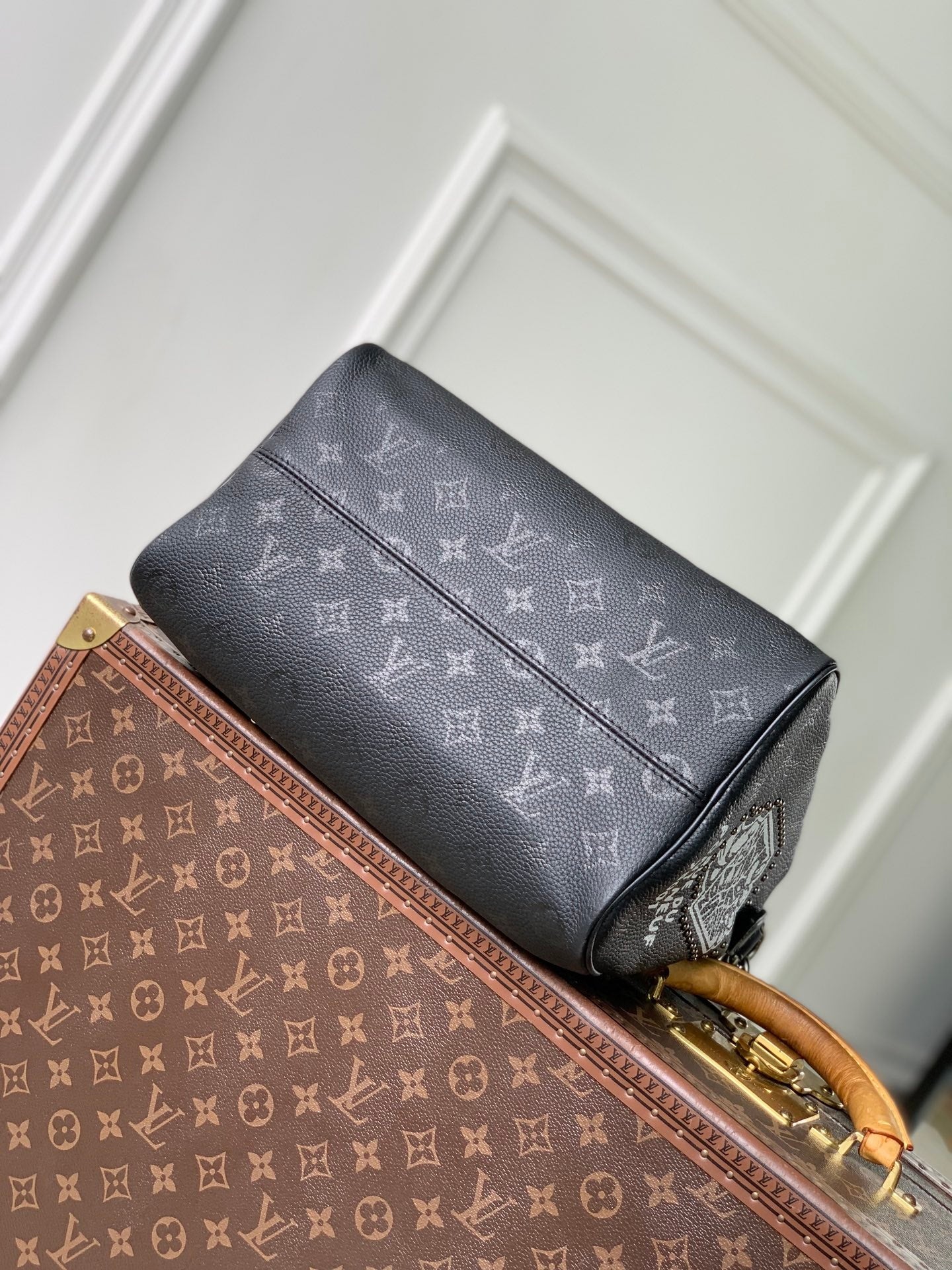 Louis Vuitton  LV M26176 Speedy P9 Bandoulière 30 Jackets Black - Default Title - View 4