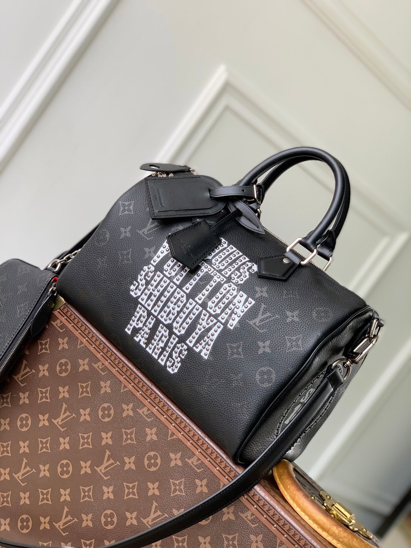 Louis Vuitton LV M26180 Speedy P9 Bandoulière 30 Jackets Black - Default Title - View 1