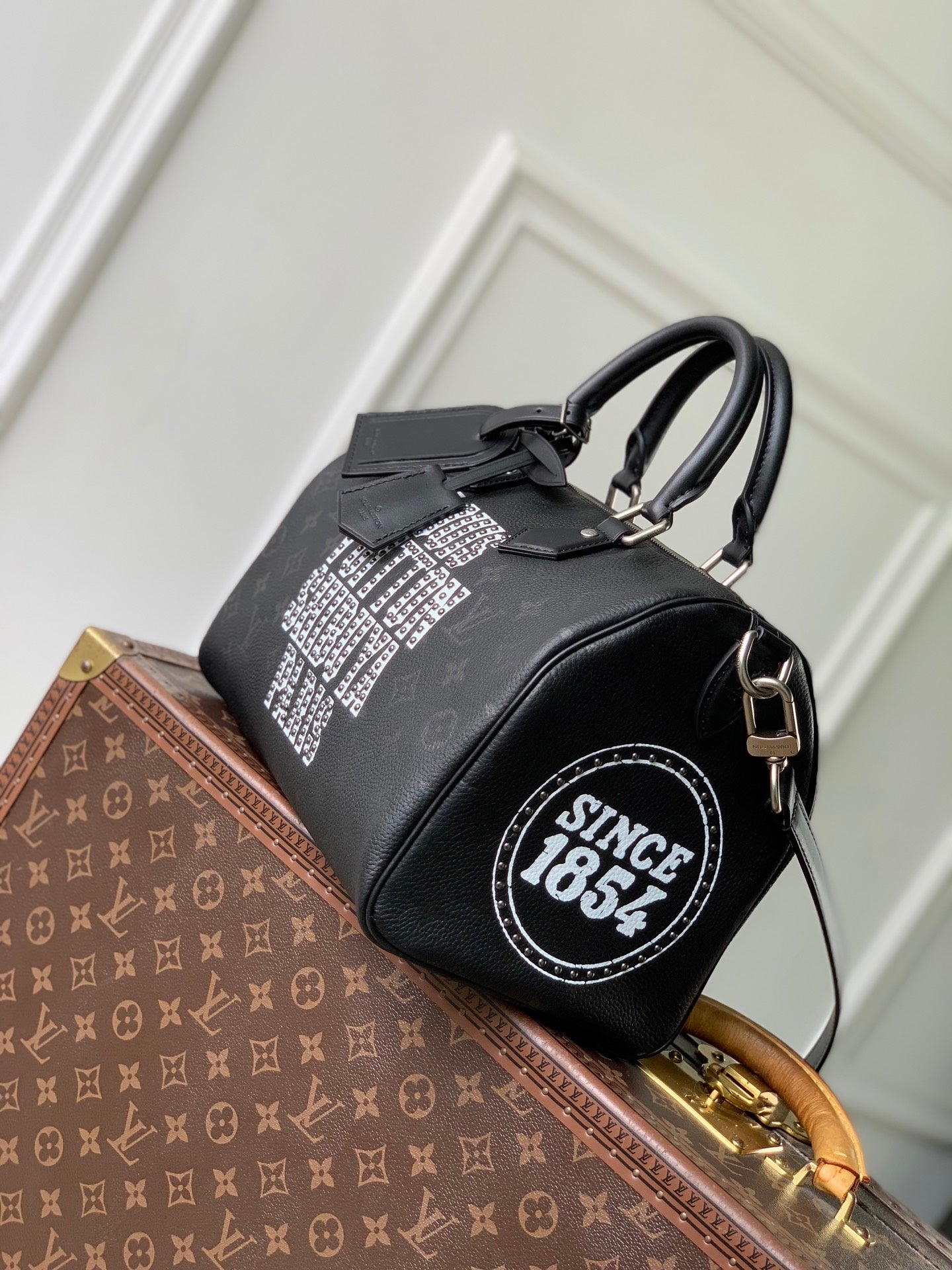 Louis Vuitton LV M26180 Speedy P9 Bandoulière 30 Jackets Black - Default Title - View 2