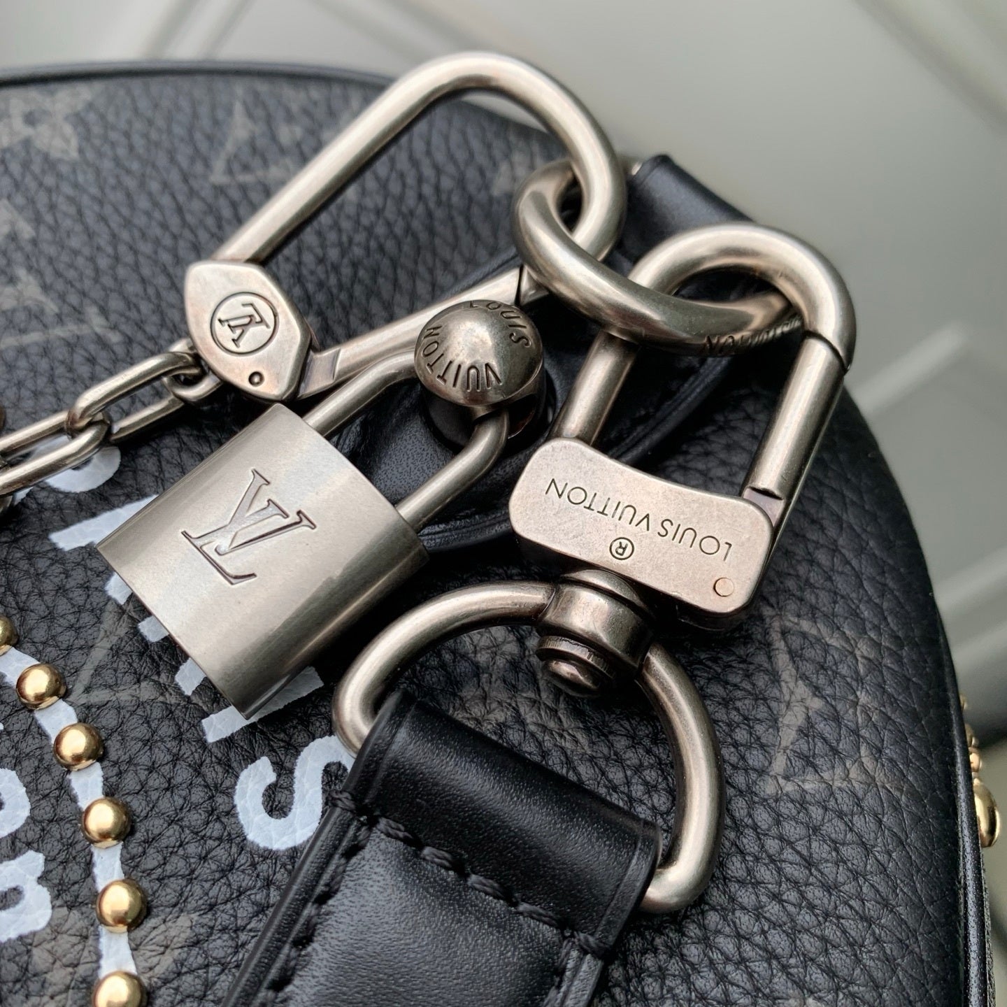 Louis Vuitton LV M26180 Speedy P9 Bandoulière 30 Jackets Black - Default Title - View 7