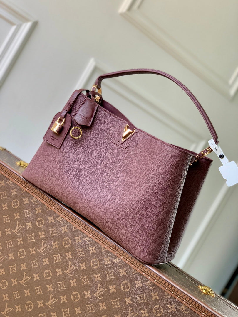 Louis Vuitton LV M26259 Capucines GM Bag Claret