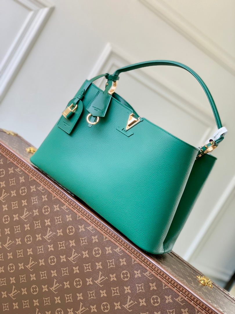 Louis Vuitton LV M26259 Capucines GM Bag Dark green - Default Title - View 1