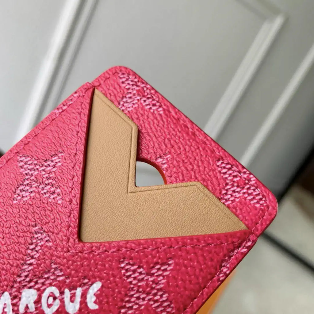 Louis Vuitton LV M26944 Magnetic Card Holder Monogram Heritage Rose Red