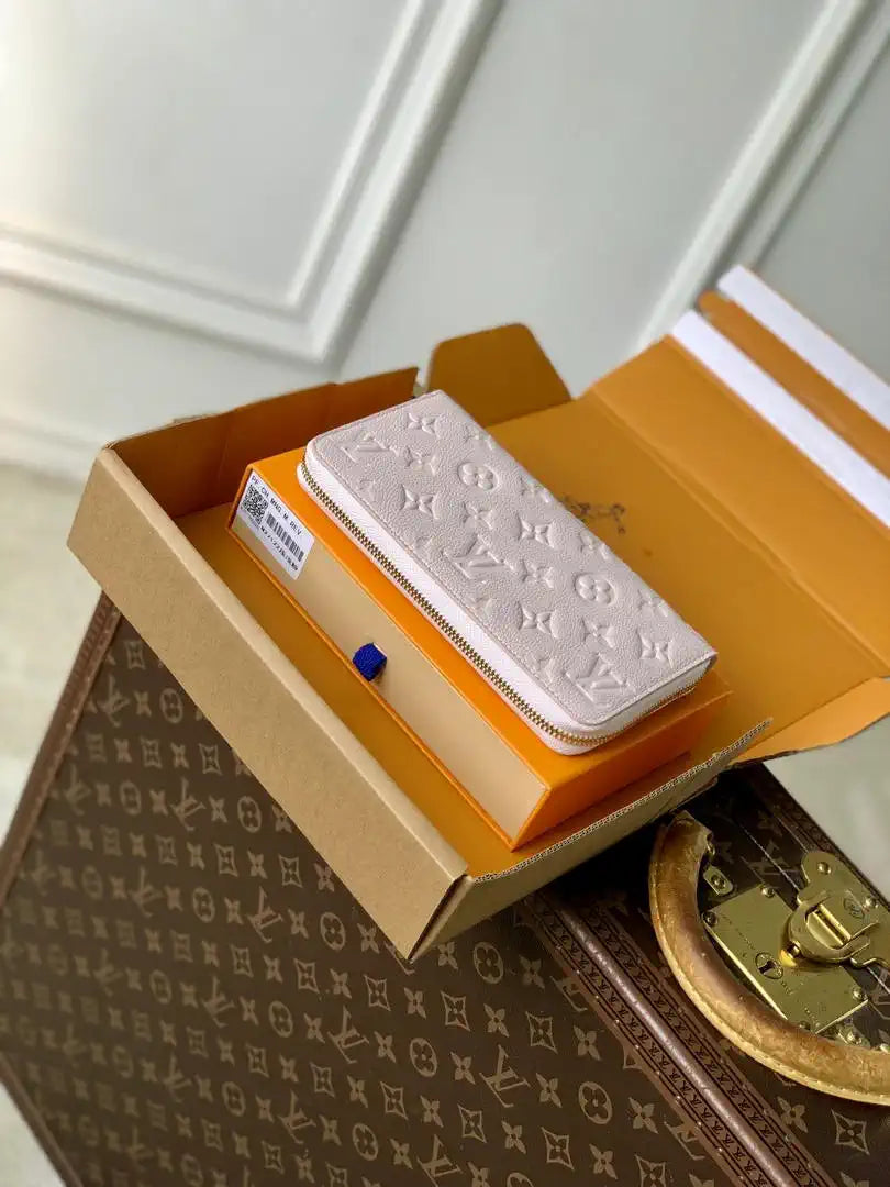 Louis Vuitton LV M27122 Victorine Long Wallet Pearl powder Monogram Empreinte