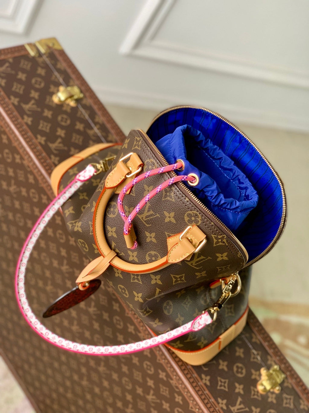 Louis Vuitton  LV M27327 Alma MM Bag Monogram Blue