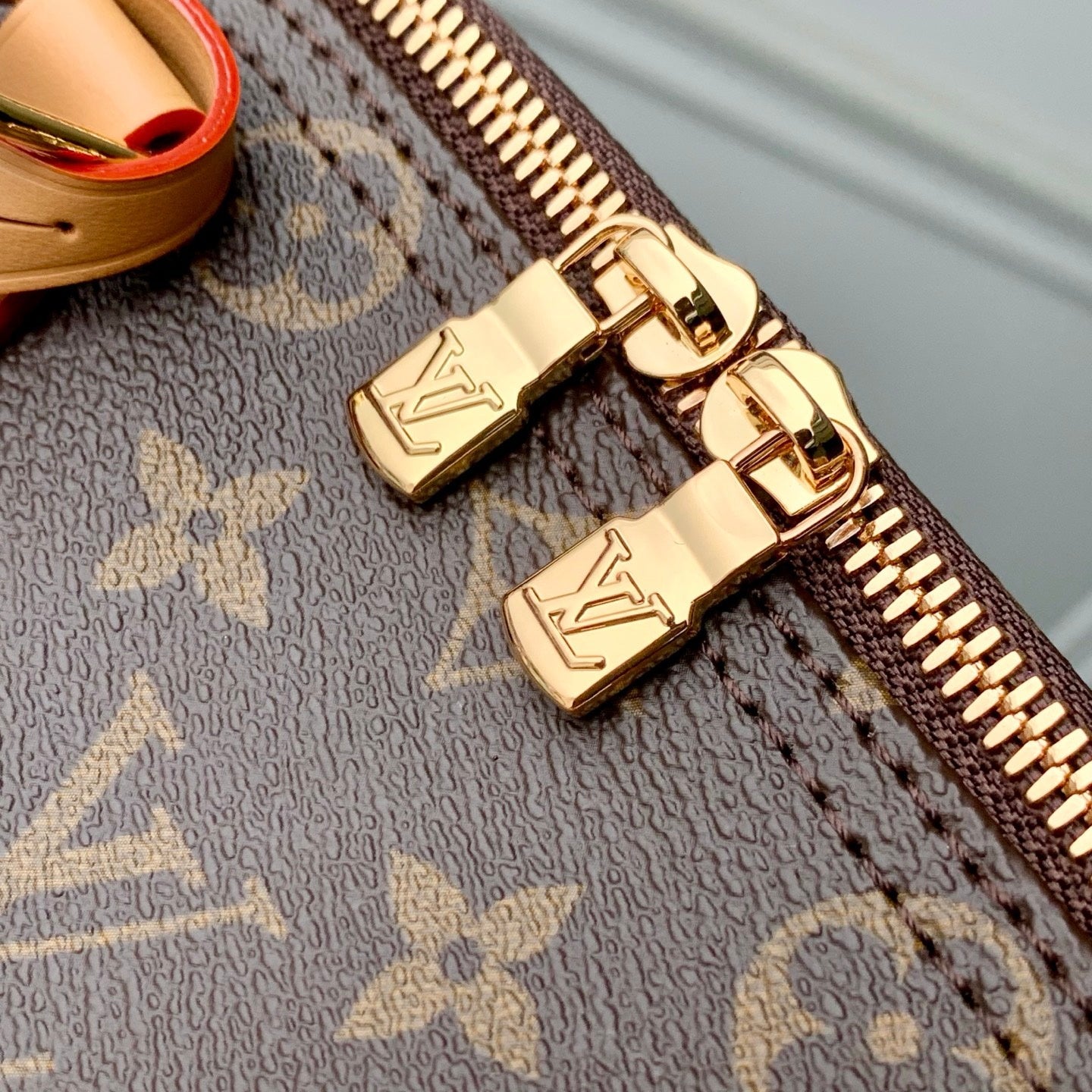 Louis Vuitton  LV M27327 Alma MM Bag Monogram Blue