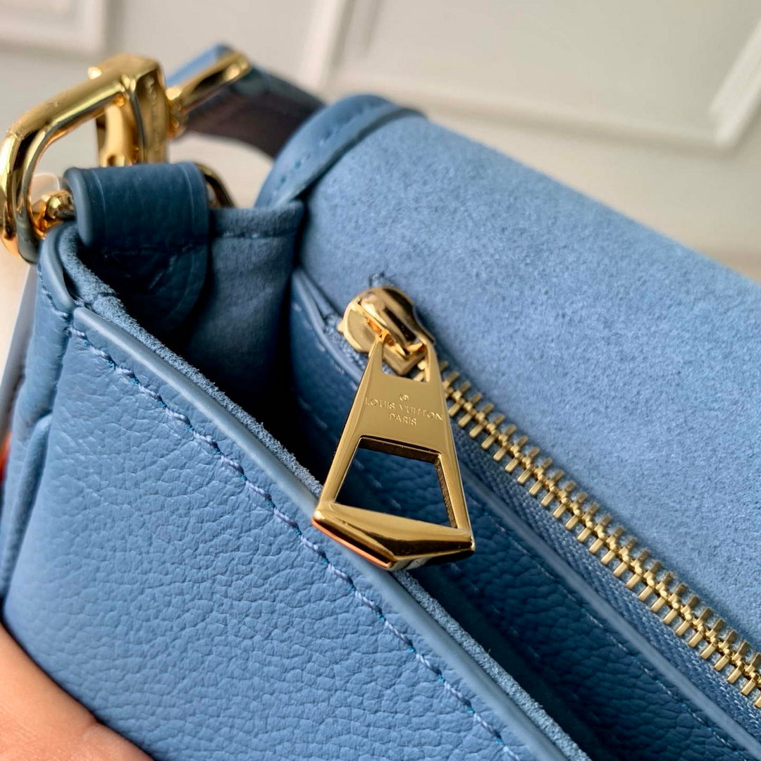 Louis Vuitton LV M27362 Diane Handbag  Blue Jean