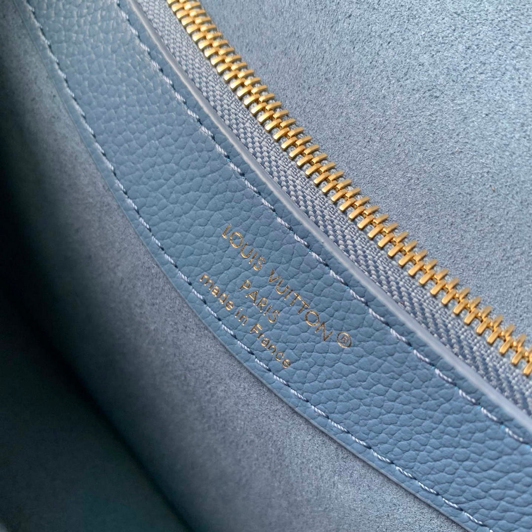 Louis Vuitton LV M27362 Diane Handbag  Blue Jean