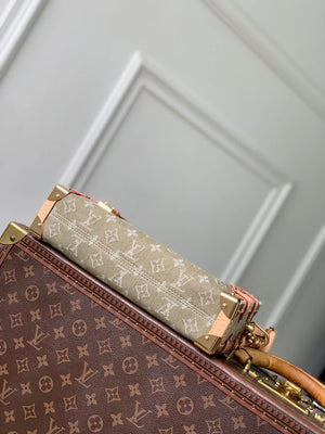 Louis Vuitton LV M27451 Side Trunk MM  East West Bag Khaki Denim - Default Title - View 4