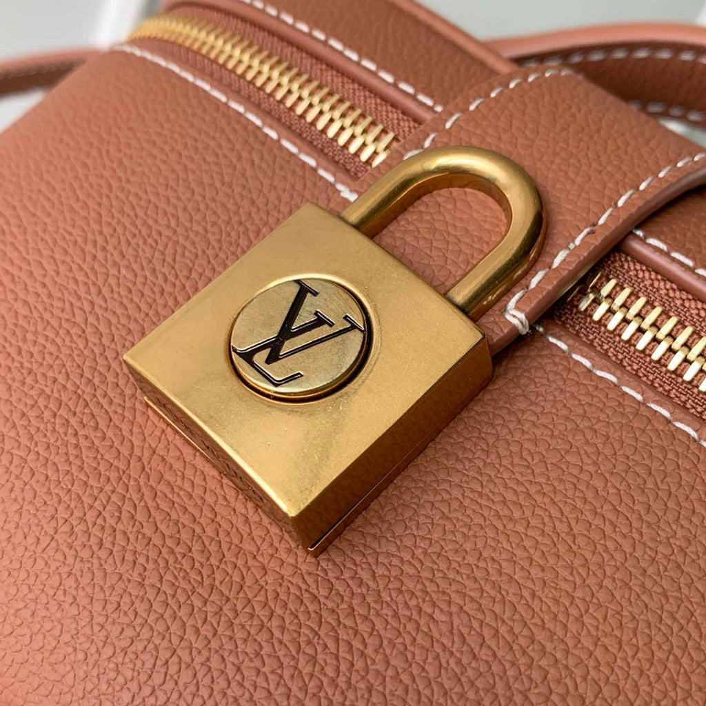Louis Vuitton LV M27505 Low Key Vanity Pouch Cognac