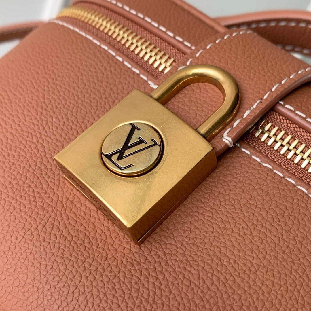 Louis Vuitton LV M27505 Low Key Vanity Pouch Cognac