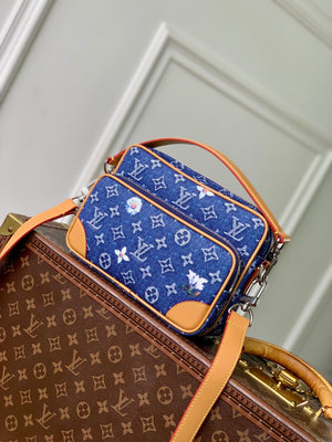 Louis Vuitton LV M27553 Nil Cross-body Bag Blue - Default Title - View 1