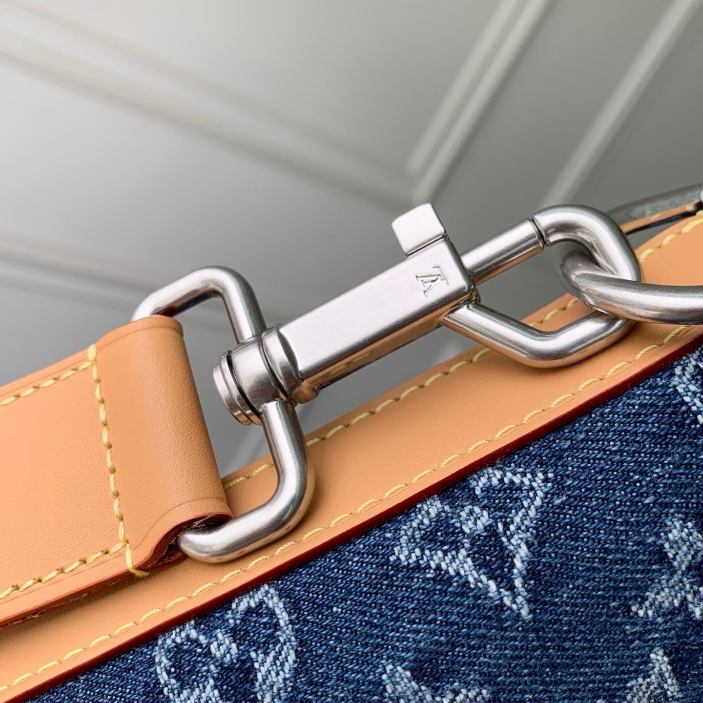 Louis Vuitton  LV M27555 Vagabond Hobo Bag Blue - Default Title - View 6