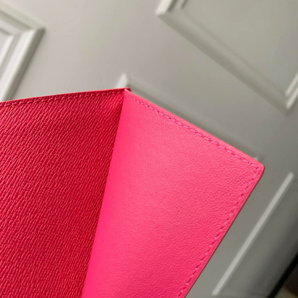 Louis Vuitton LV M27612 Passport Cover Other Monogram Canvas Rose Red