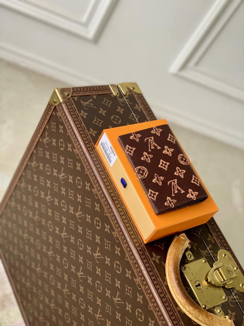 Louis Vuitton LV M27612 Passport Cover Other Monogram Canvas  Coffe Brown