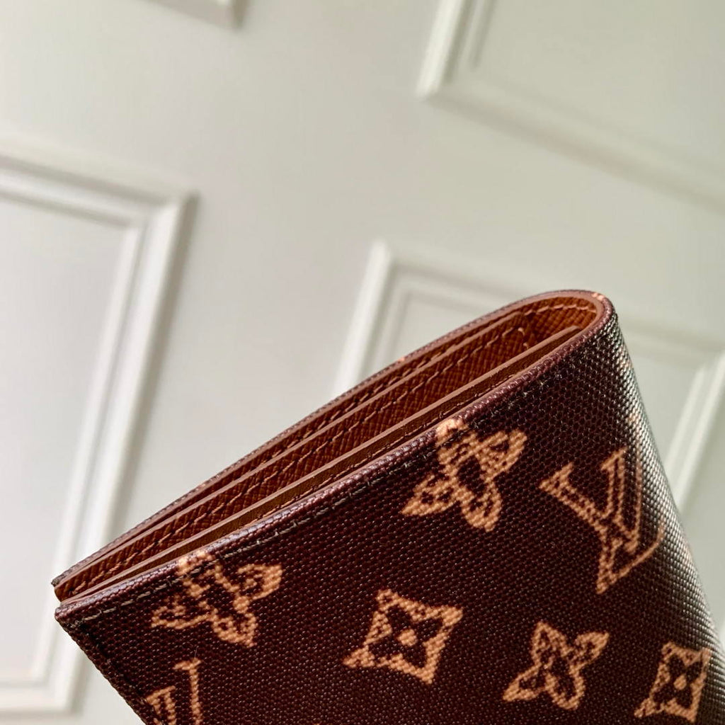 Louis Vuitton LV M27612 Passport Cover Other Monogram Canvas  Coffe Brown