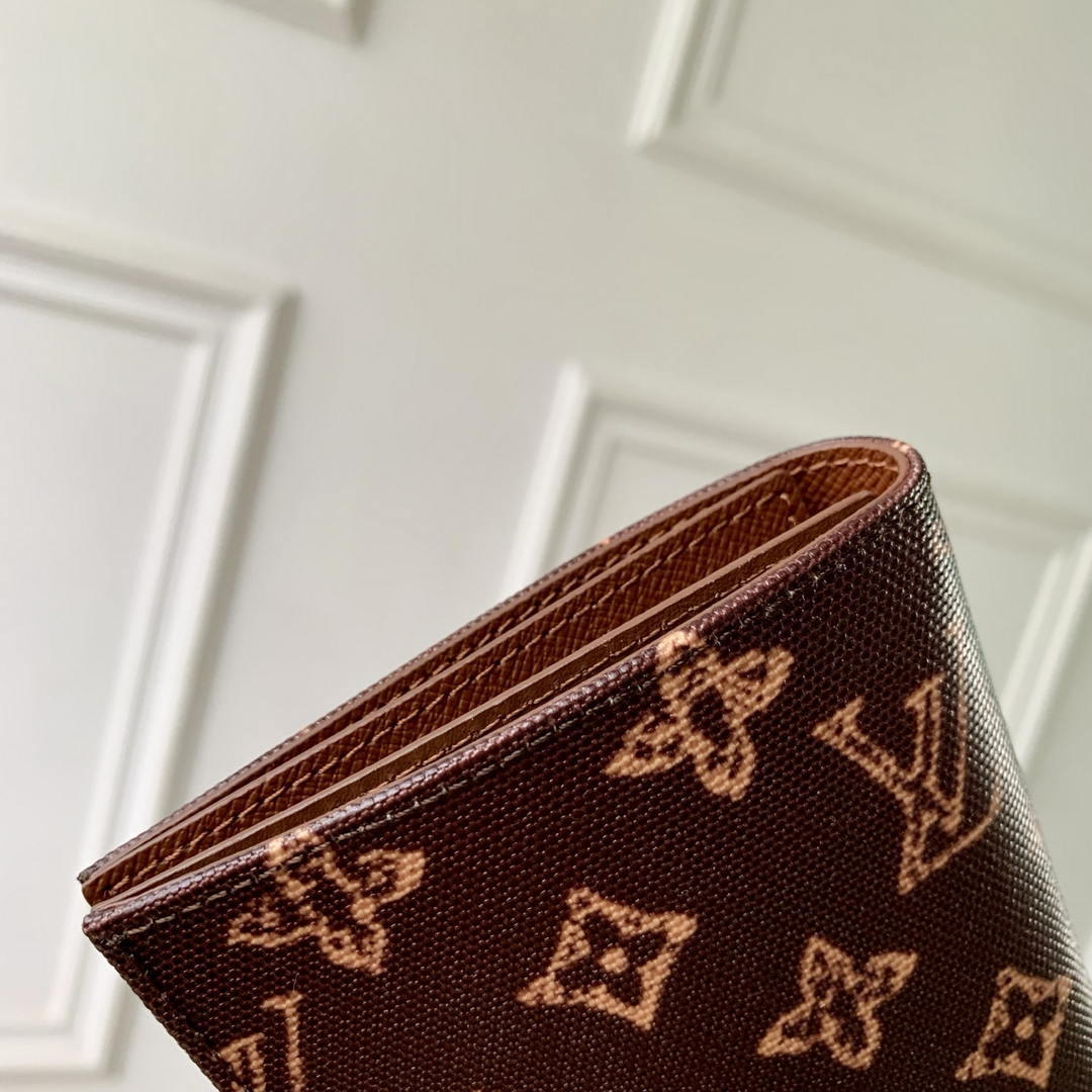 Louis Vuitton LV M27612 Passport Cover Other Monogram Canvas  Coffe Brown