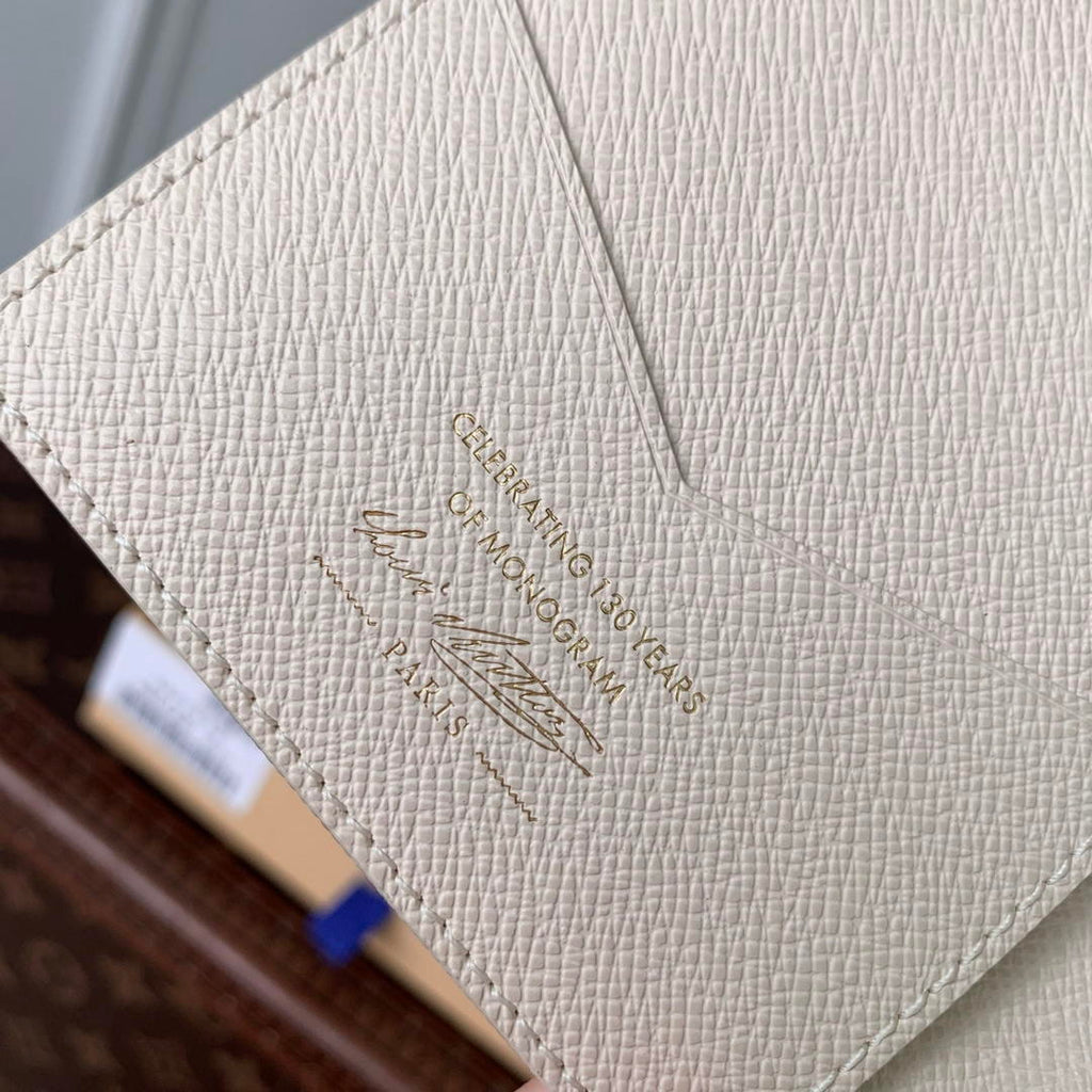 Louis Vuitton LV M27612 Passport Cover Other Monogram Canvas Beige